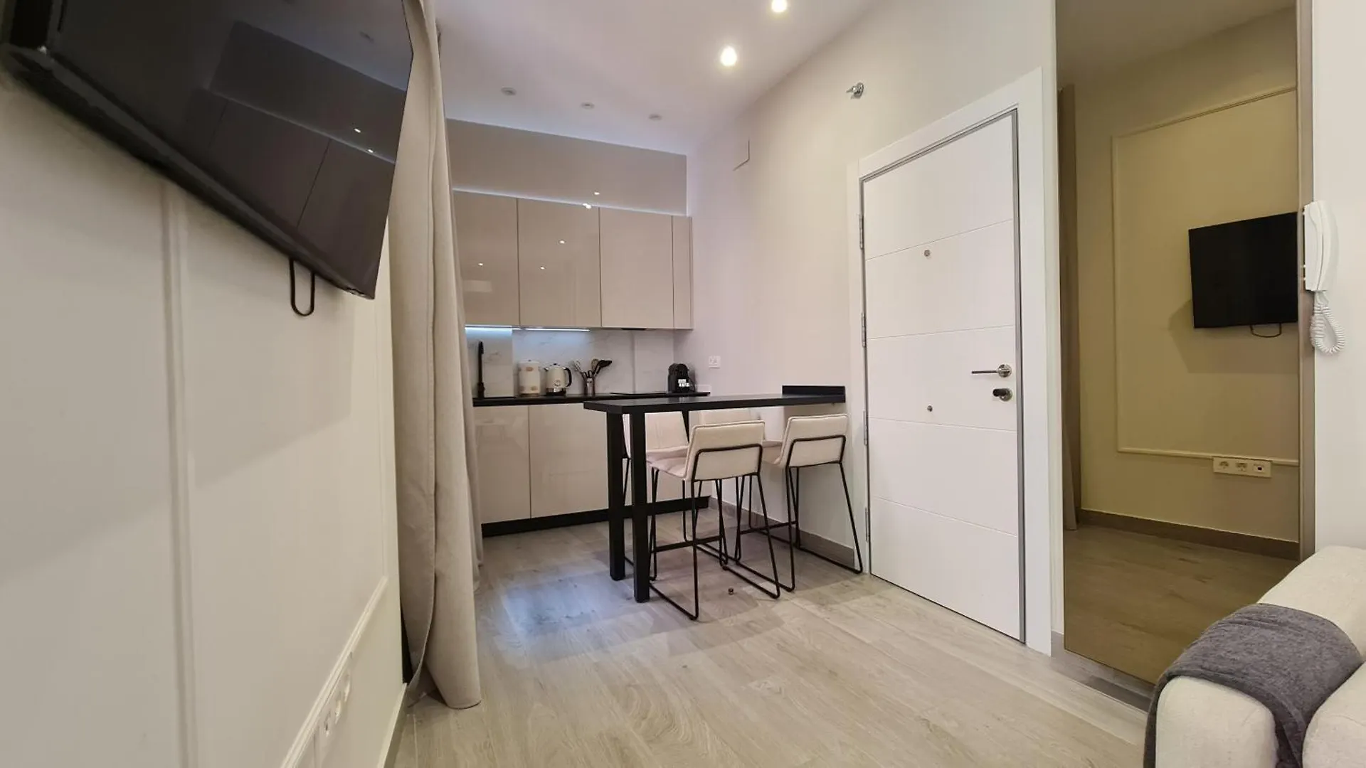 Suspiro 202 Elegant Suite Granada Apartment