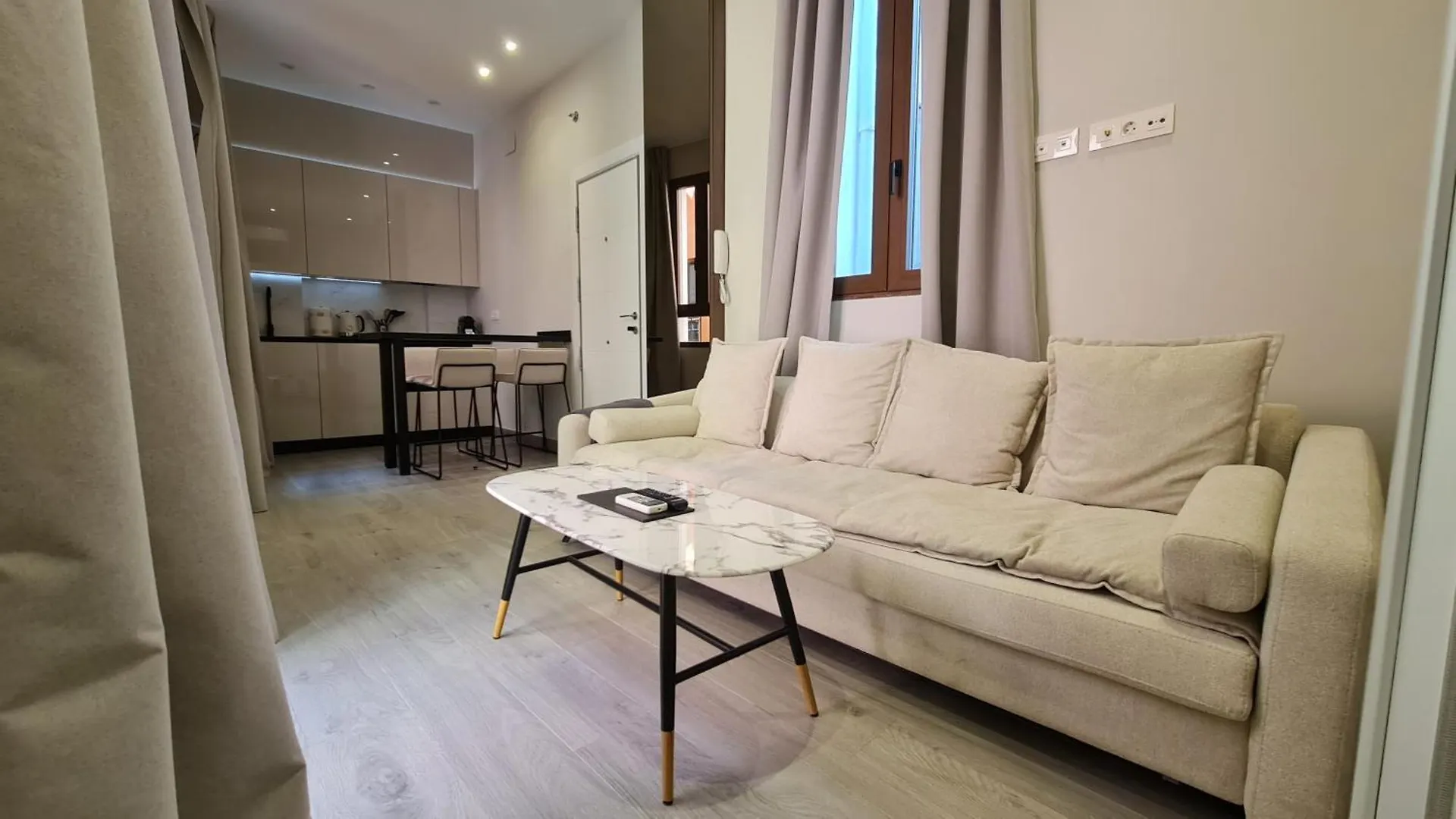 Suspiro 202 Elegant Suite Granada 0*,  Spain